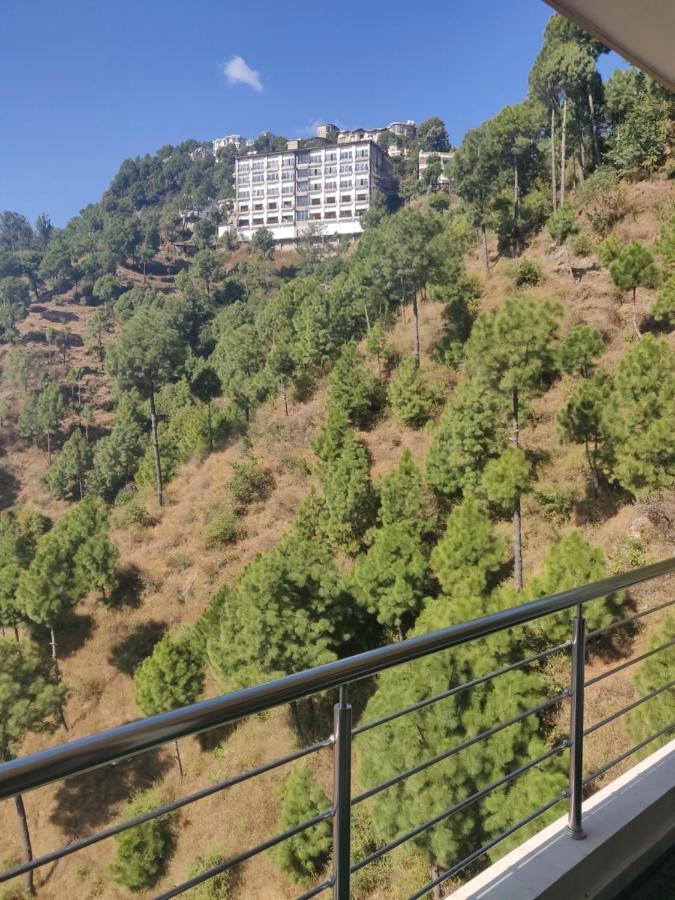 2Bhk Furnished Apartment/Near Kasauli/Barog/Luv Fun & Adventure Solan Exterior photo